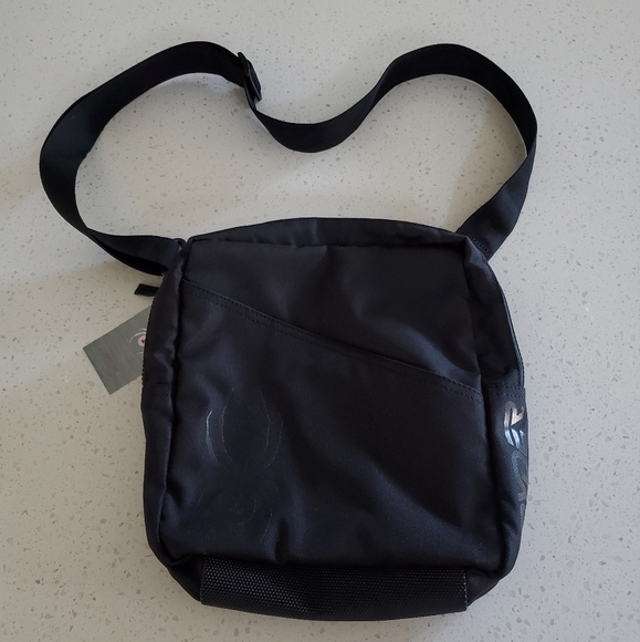 Spyder Bags Spyder Nylon Crossbody Bag Black Zip Closure Adjustable Shoulder Stra Poshmark